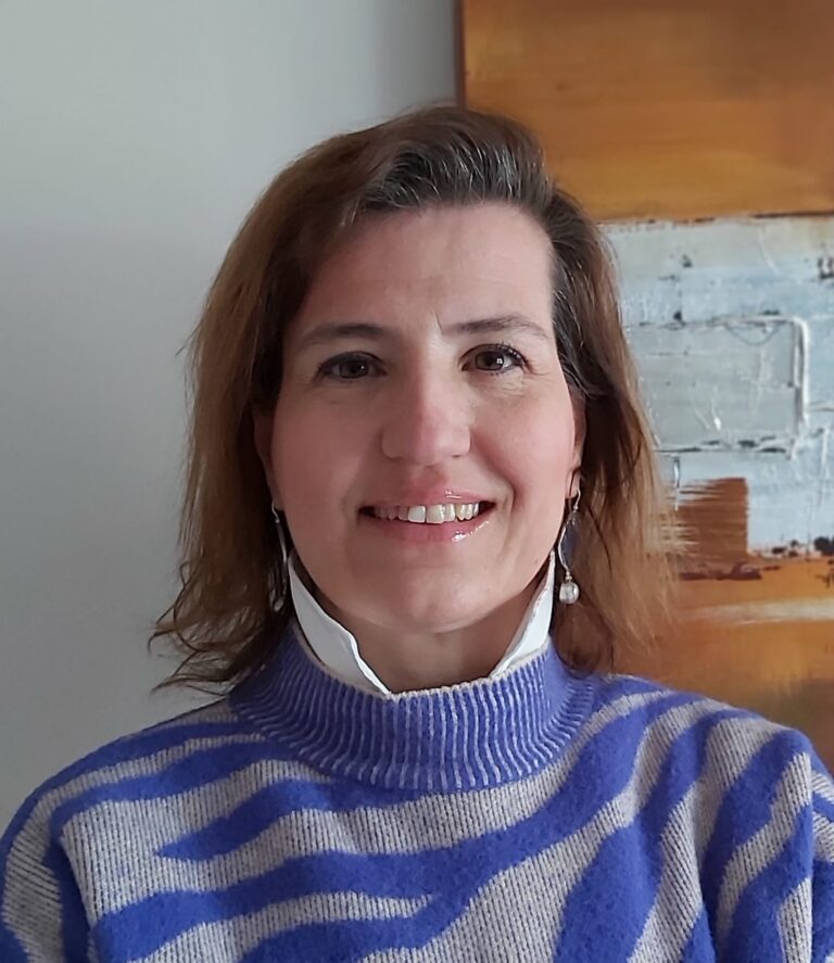 Özlem Tür